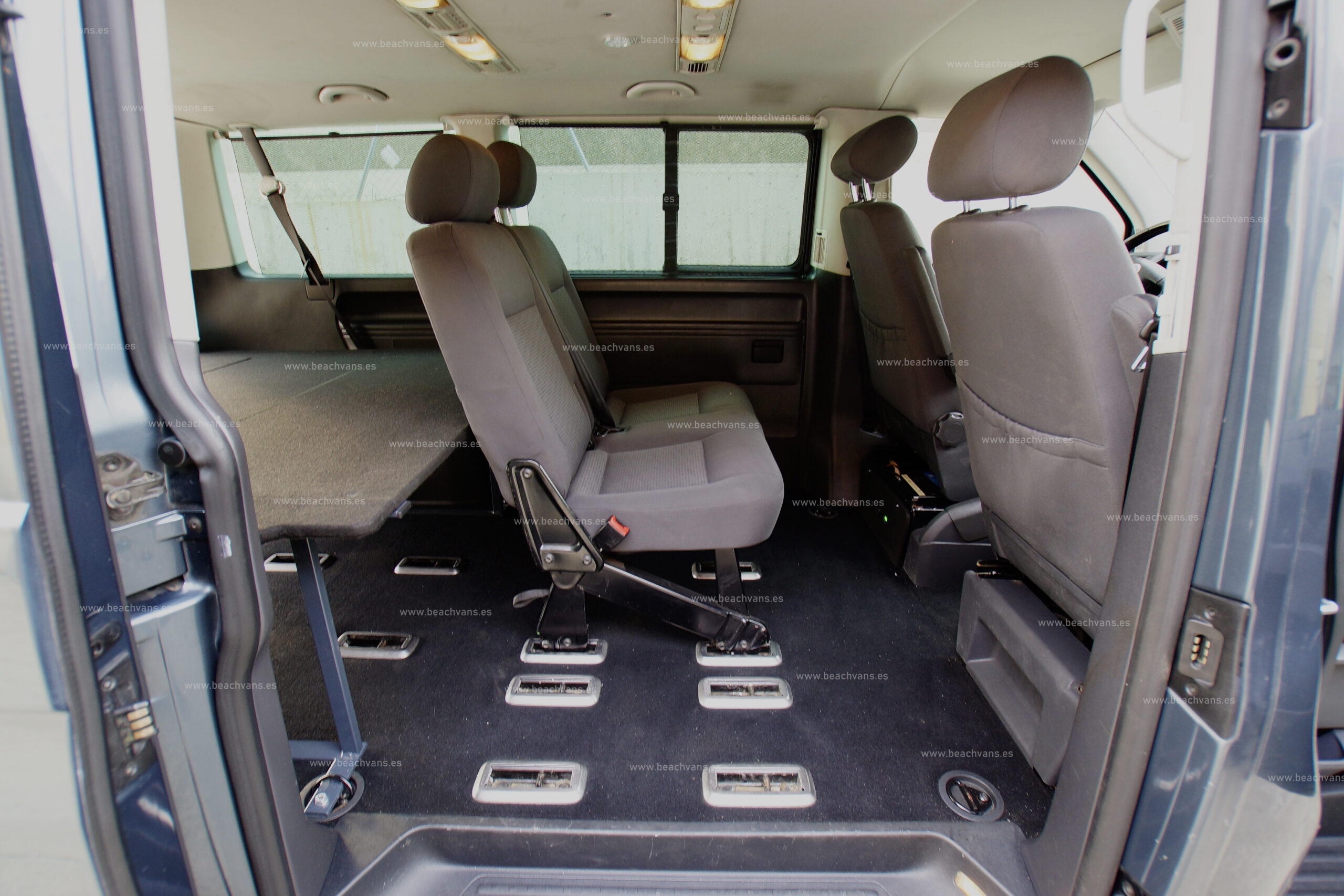 Kit de cama para Volkswagen Caravelle T5/T6 2ª Fila (Corta)