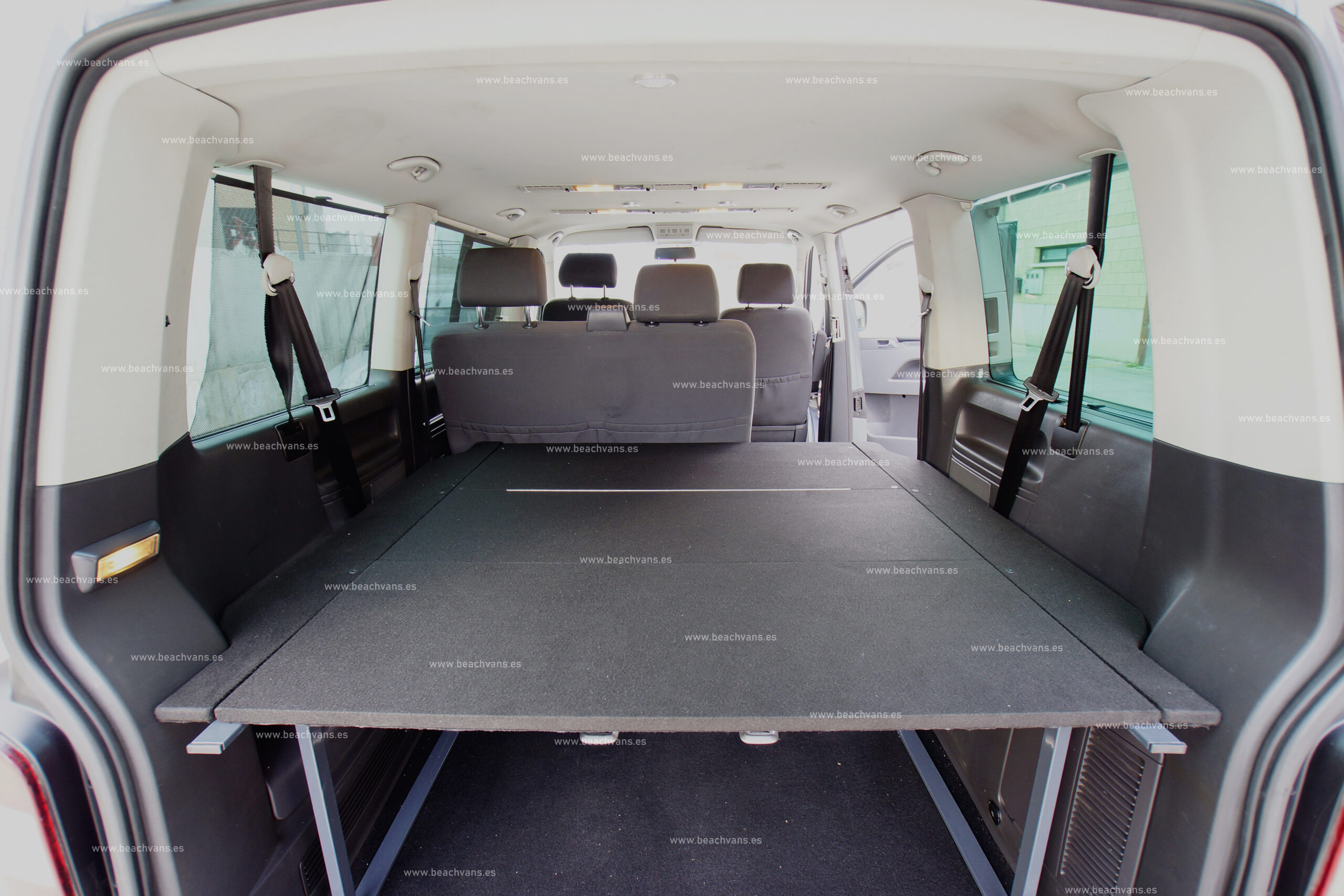 Kit de cama para Volkswagen Caravelle T5/T6 2ª Fila (Corta)